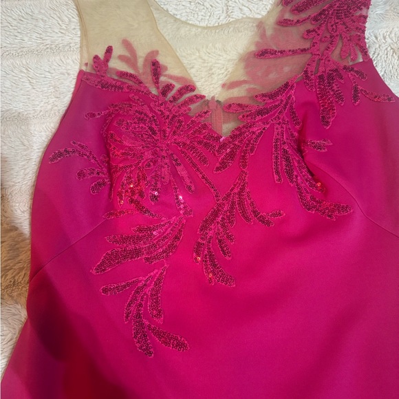 Tadashi Shoji Fuchsia Beaded Illusion Sheath Dress | Formal Cocktail | Size M - Picture 6 of 7